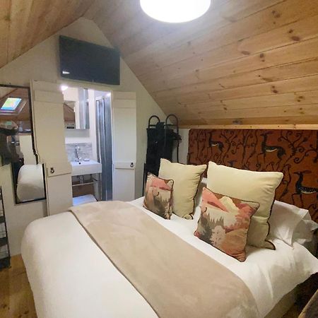 Hotel Woodmans Huts à Haverthwaite Extérieur photo